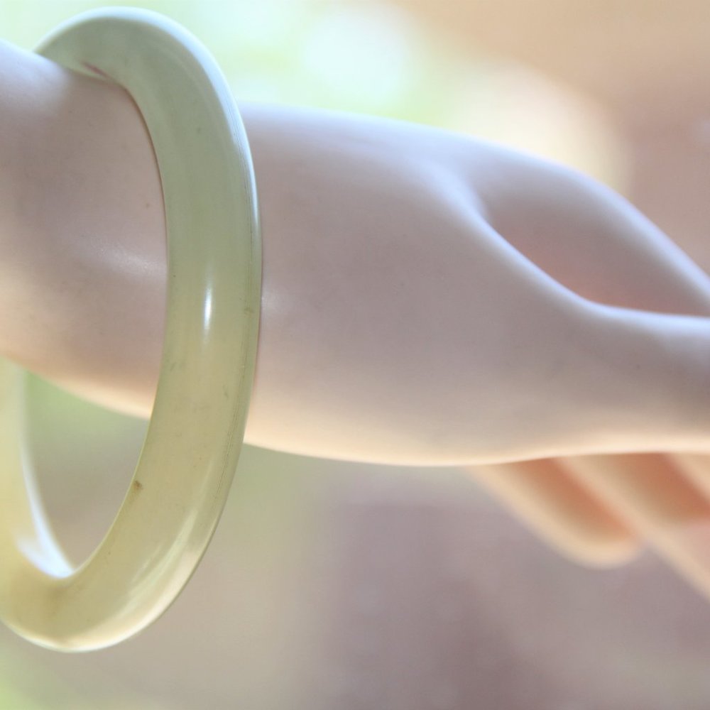Solid Jade Round Bangle Bracelet - image 6